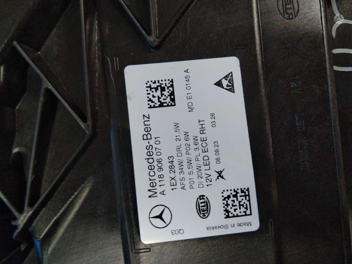 Mercedes-Benz CLA klasė lights