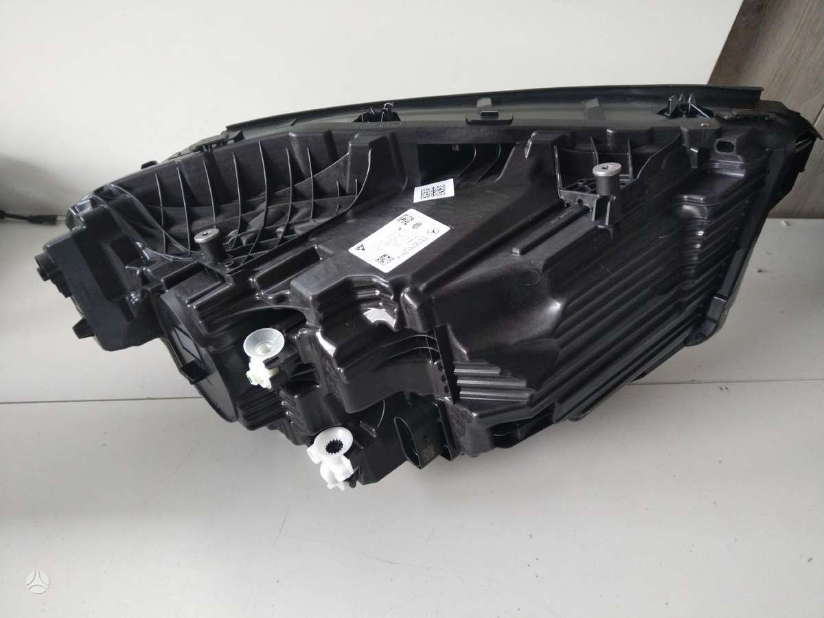 Mercedes-Benz GLA klasė lights