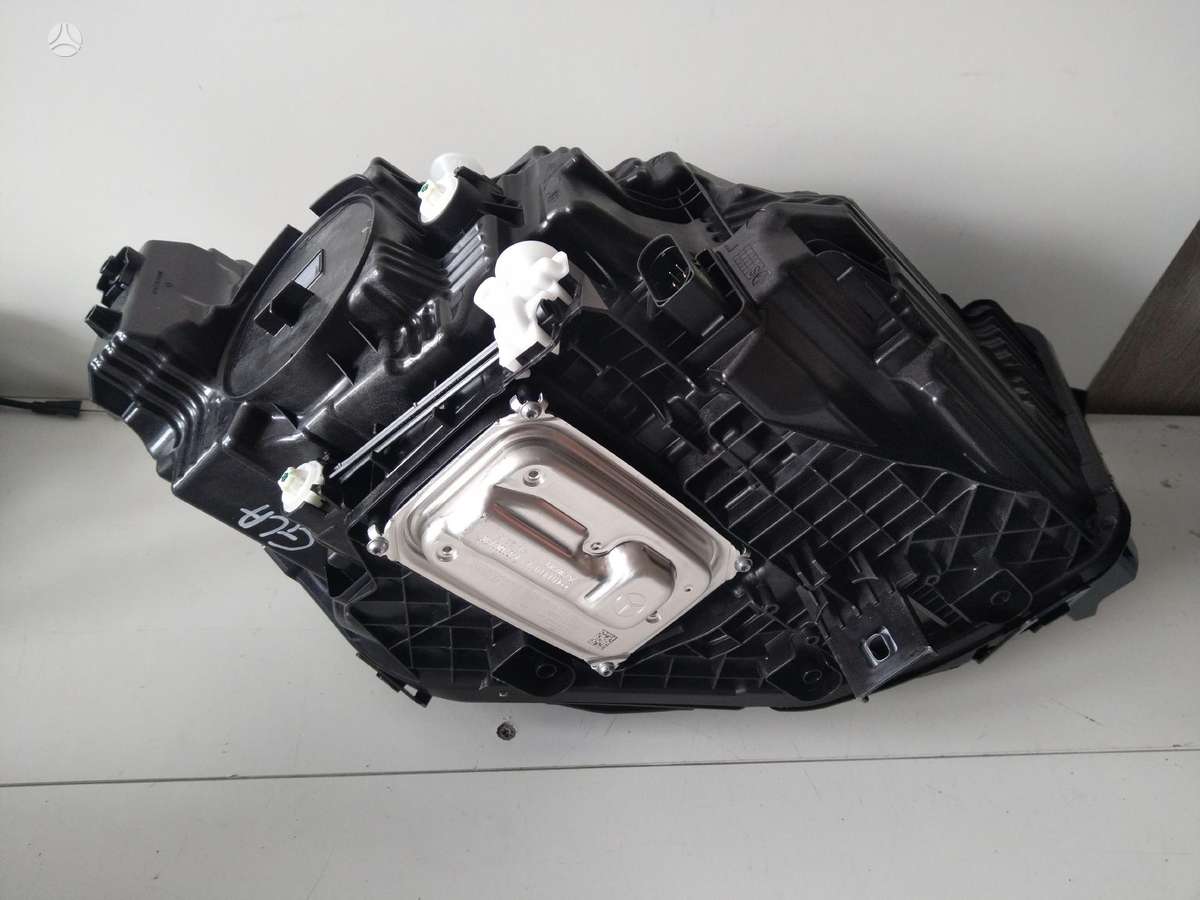 Mercedes-Benz GLA klasė lights