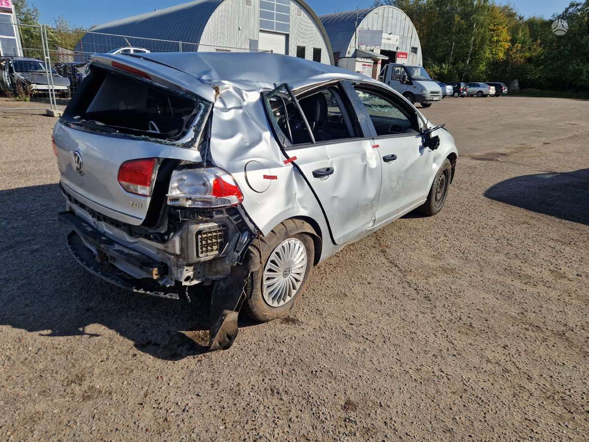 Volkswagen Golf Minsko pl 33a 5 angaras