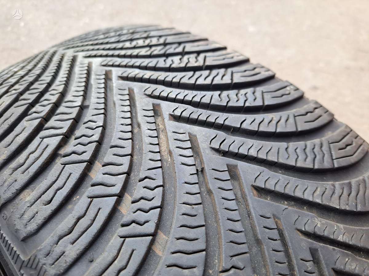 Michelin Alpin5, universalios 215/65 R17