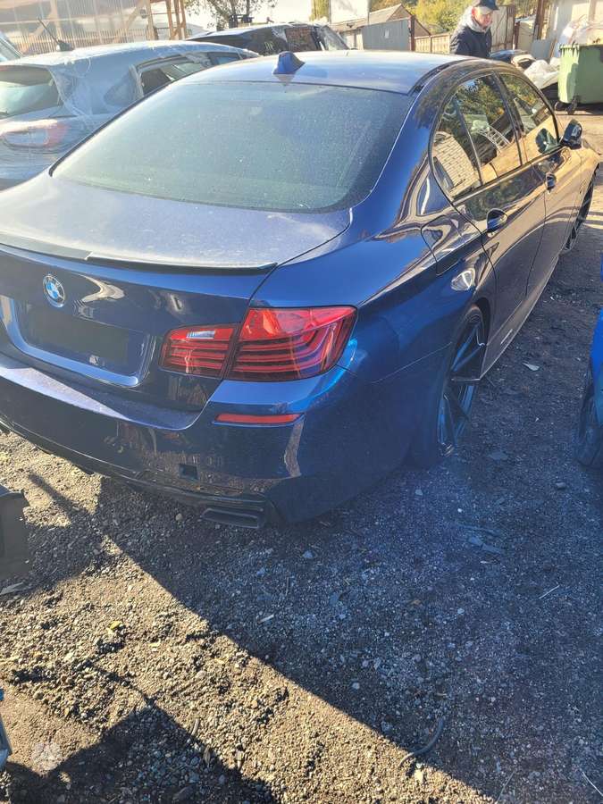 BMW 550 rezerves daļās