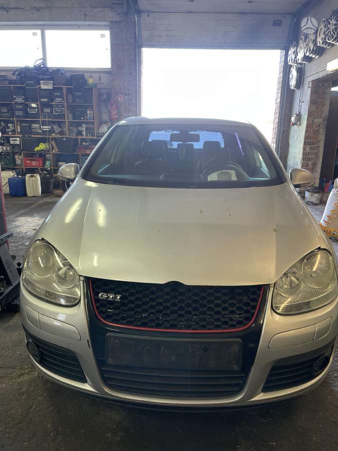 Volkswagen Golf Odinis salonas