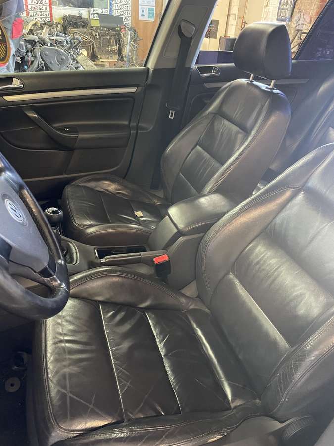 Volkswagen Golf Odinis salonas