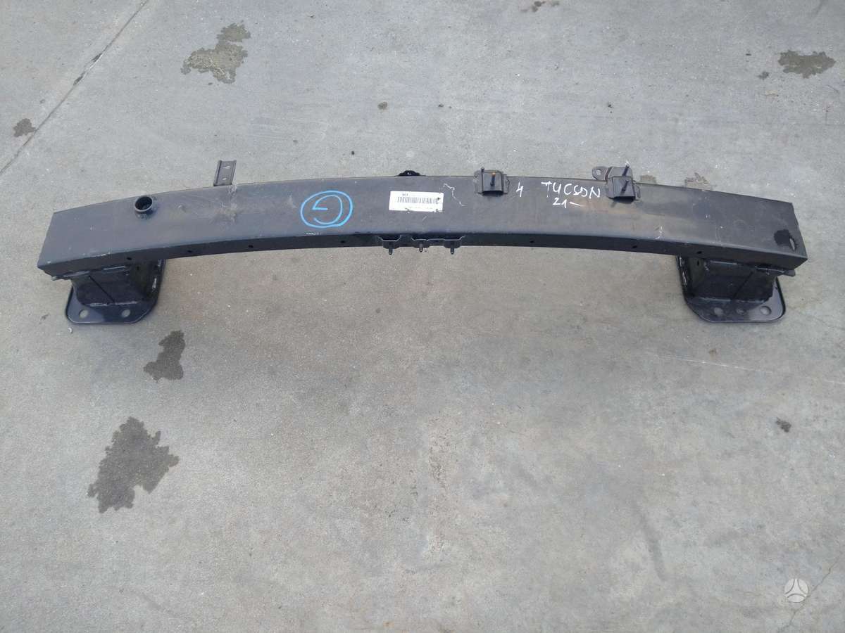 Hyundai Tucson lights, front grill