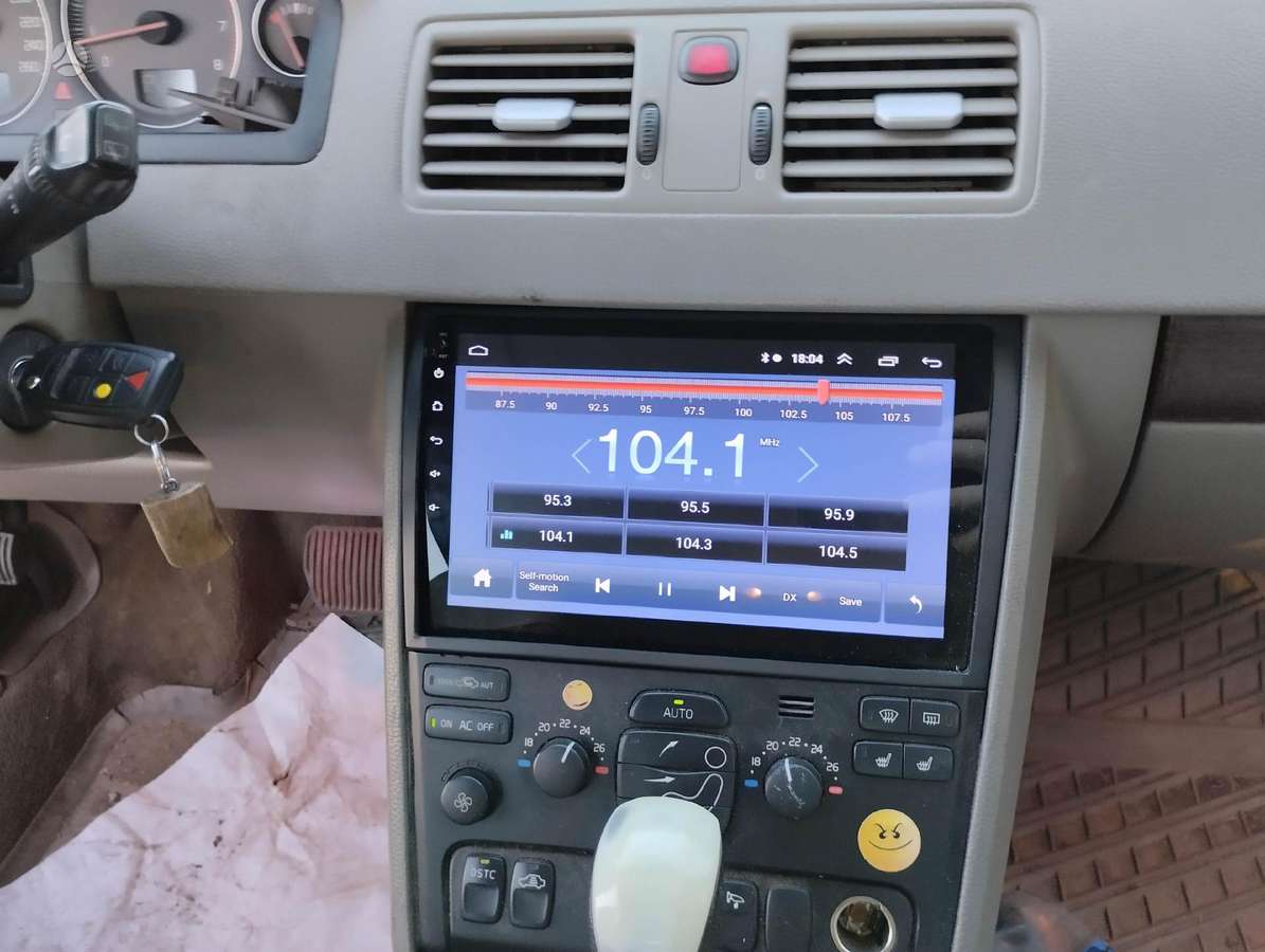 Volvo XC90 dalimis