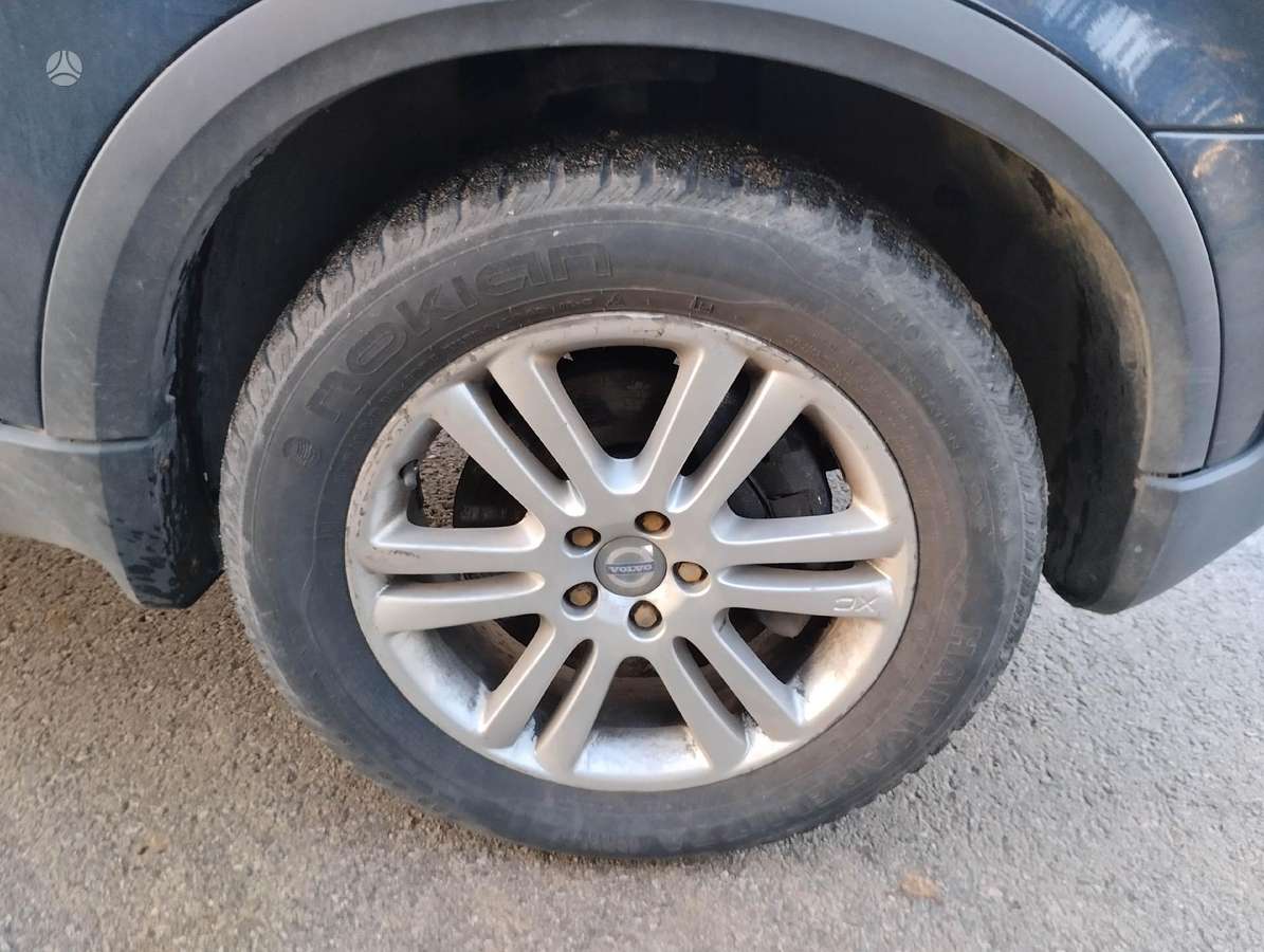Volvo XC90 dalimis