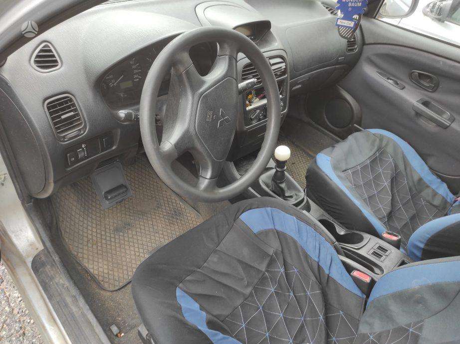 Mitsubishi Carisma
