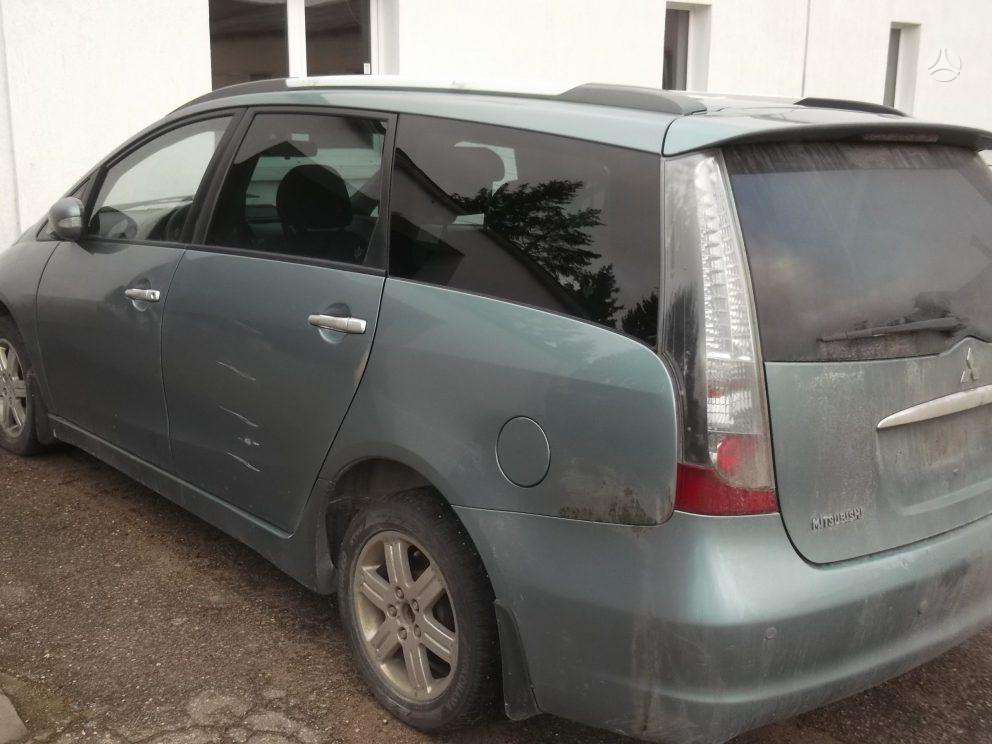 Mitsubishi Grandis