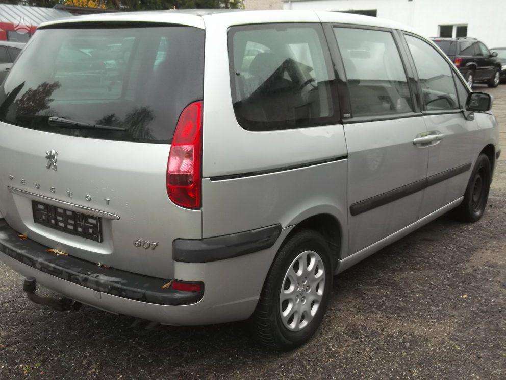 Peugeot 807