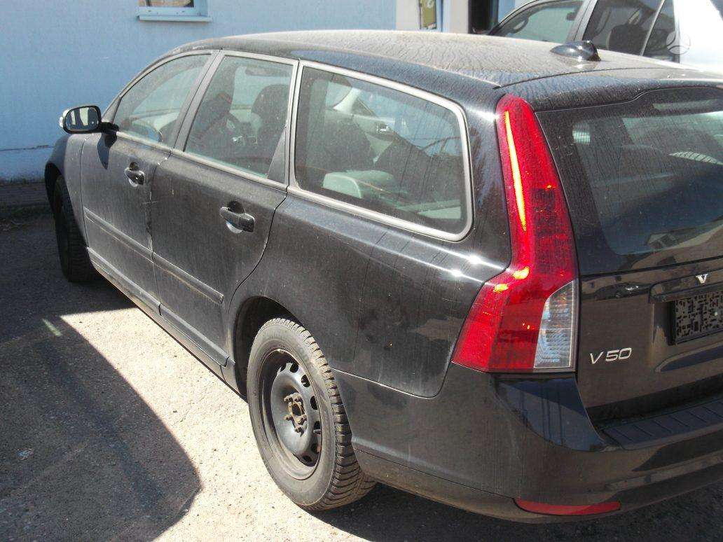 Volvo V50