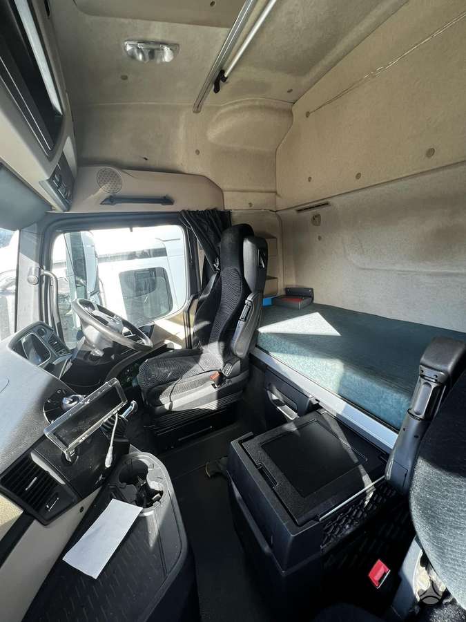 Mercedes-Benz ACTROS, тягачи