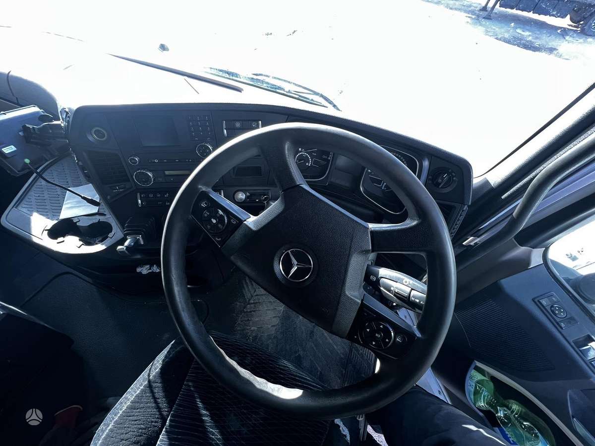 Mercedes-Benz ACTROS, тягачи