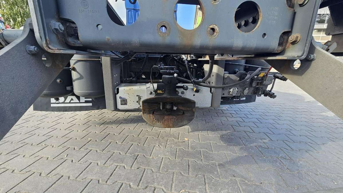 DAF XF480FAR, semi-trailer trucks