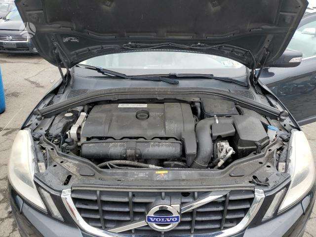Volvo XC60 Spalvos kodas 492 46