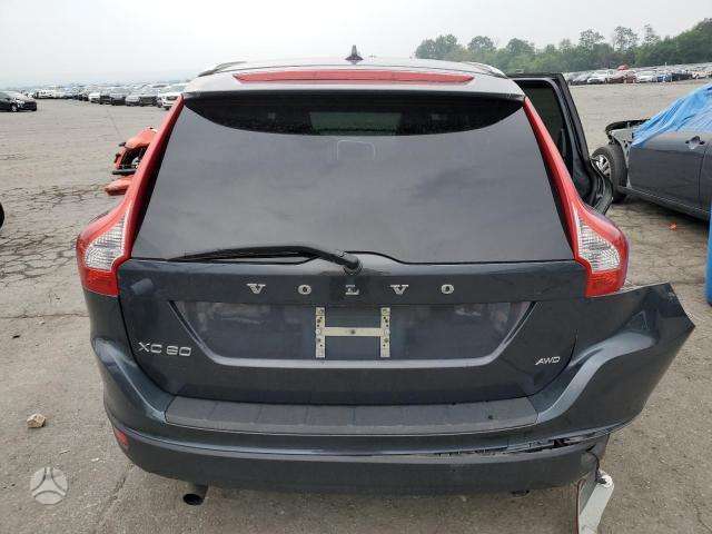 Volvo XC60 Spalvos kodas 492 46