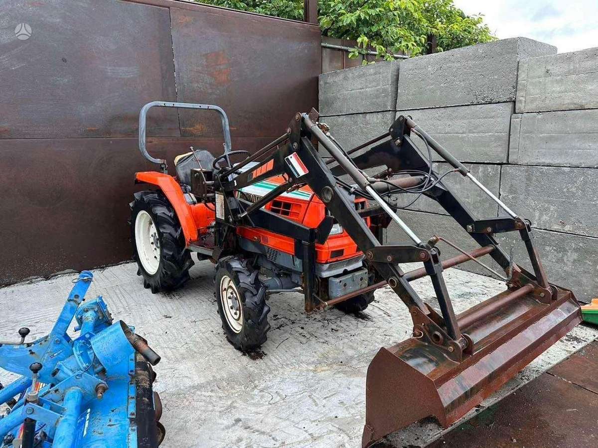 Kubota GL, traktori