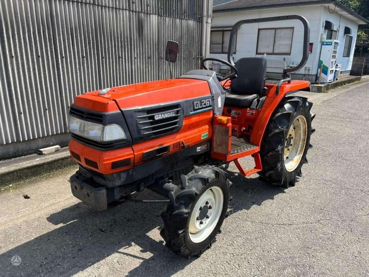 Kubota GL, traktori