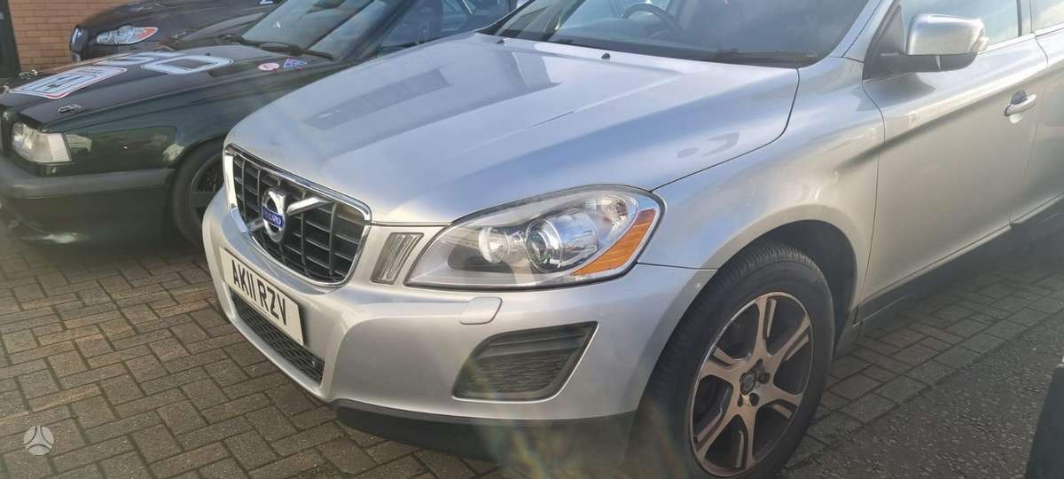 Volvo XC60 по частям