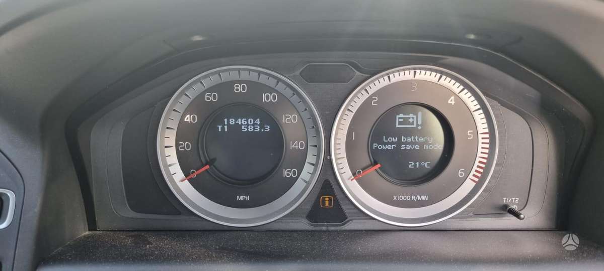 Volvo XC60 dalimis