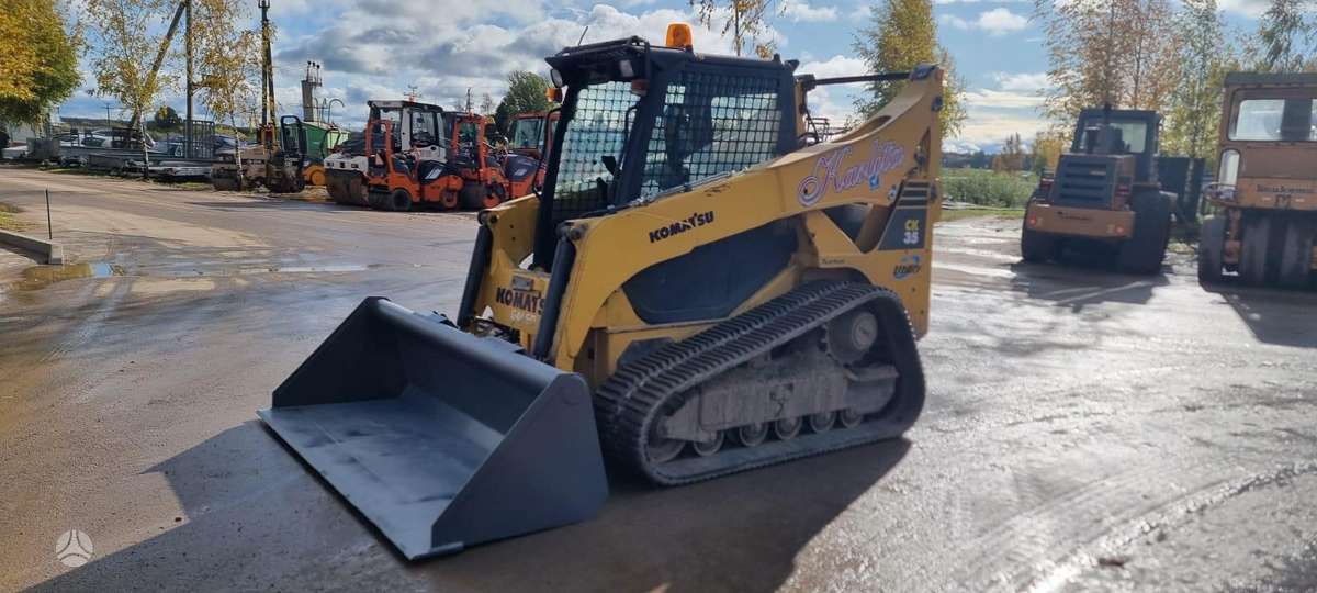 Komatsu CK35-1, mini loaders