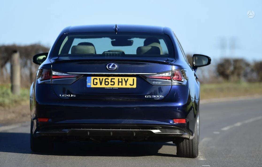 Lexus GS 300h