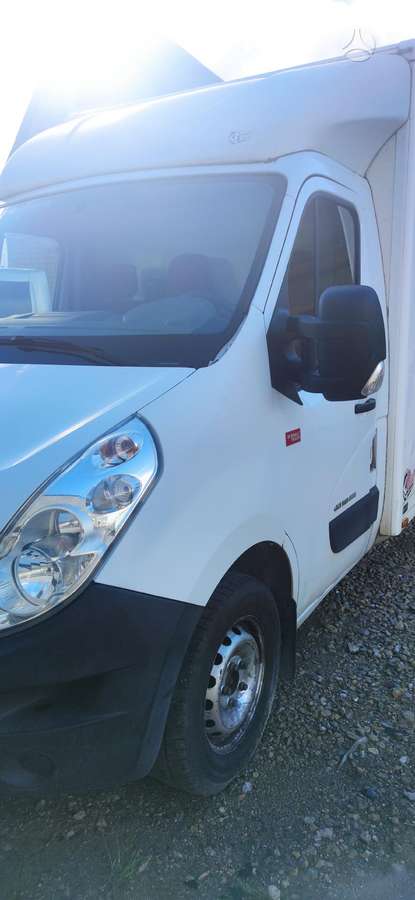 Renault Master, buses
