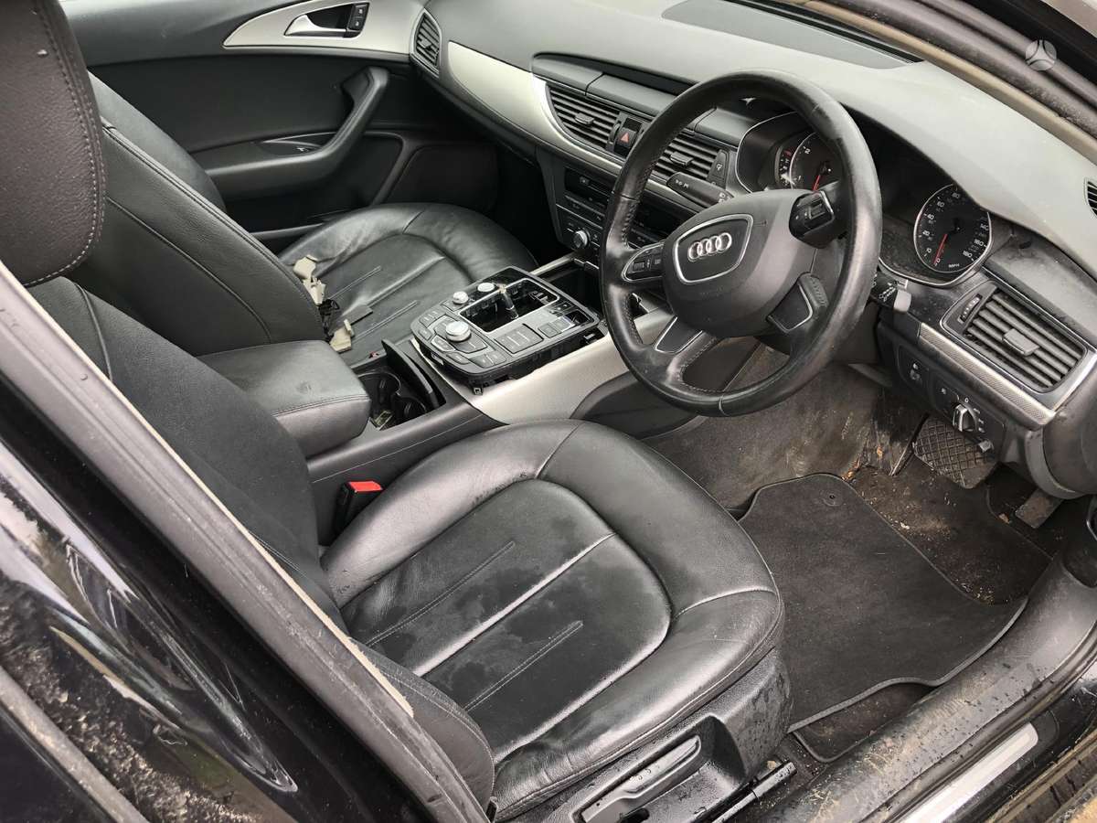 Audi A6 dalimis