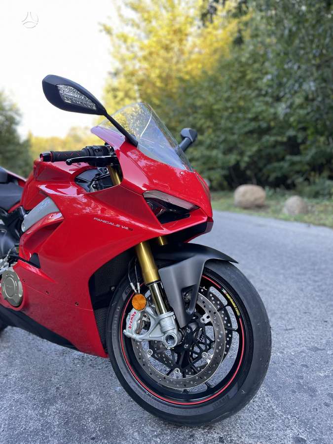 Ducati Panigale 1100cc, superbikes