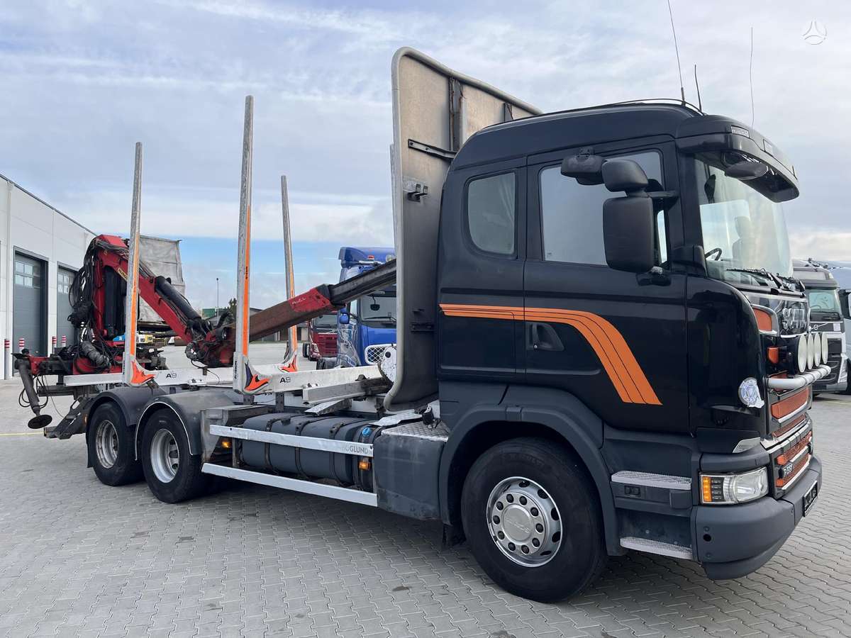 Scania R560 V8, timber trucks
