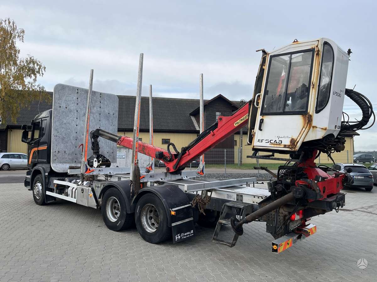 Scania R560 V8, timber trucks