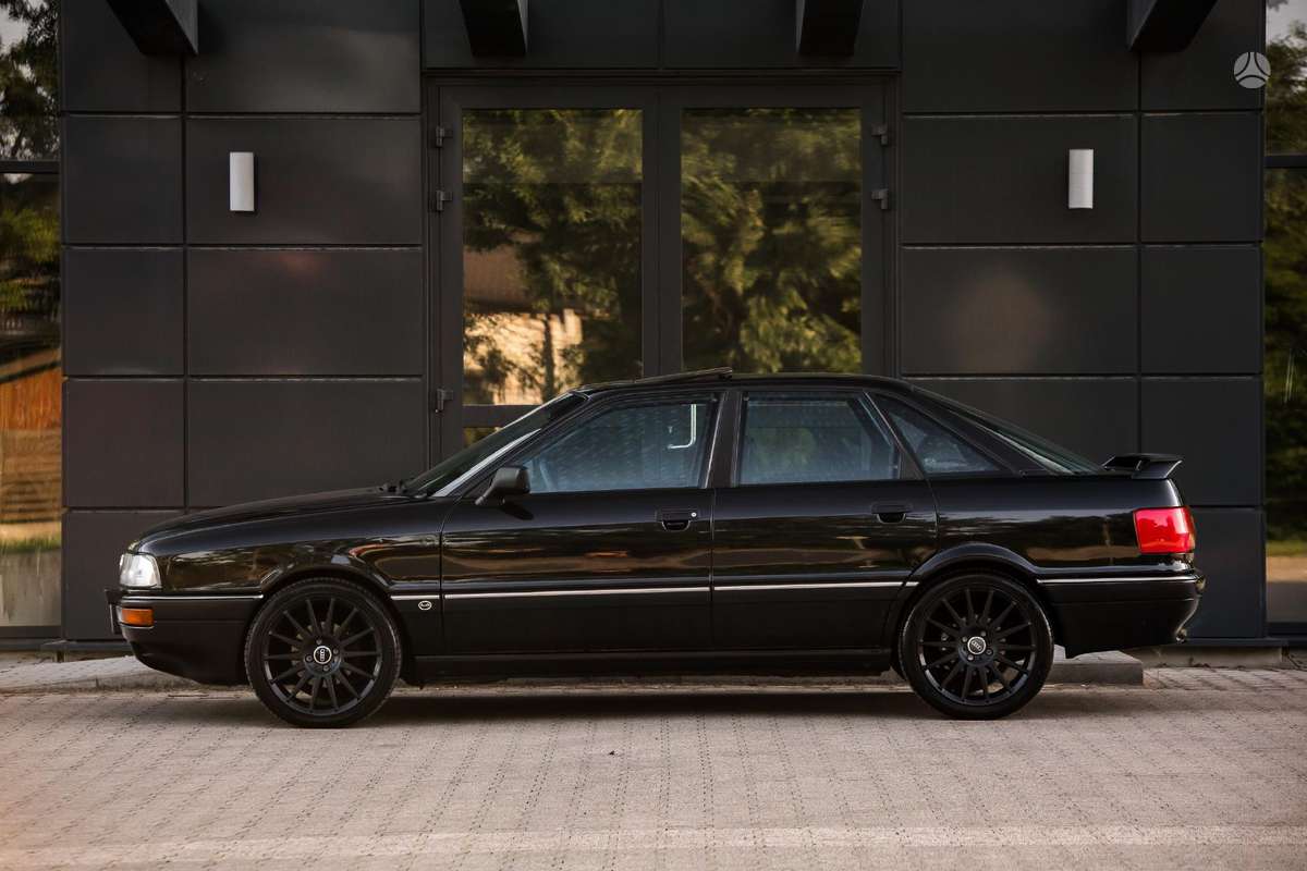 Audi 90, 2.2 l., Седан