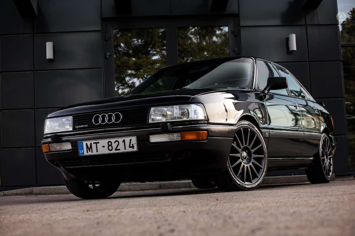 Audi 90, 2.2 l., Седан