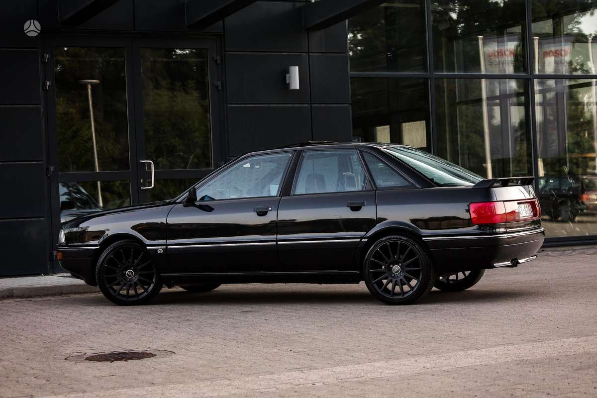 Audi 90, 2.2 l., Седан