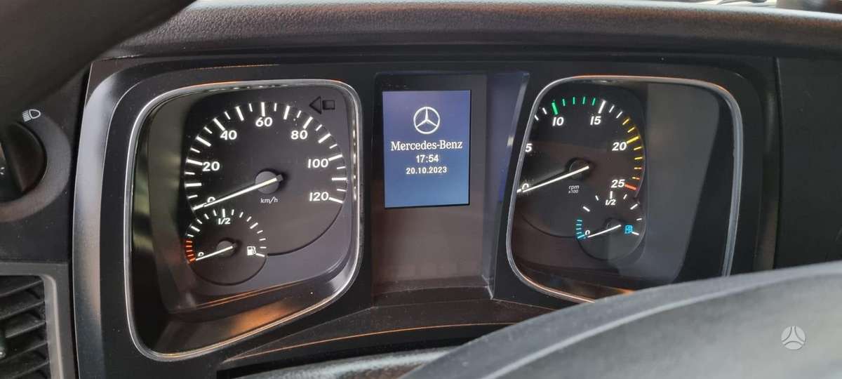 Mercedes-Benz ACTROS 1845, double sleeper