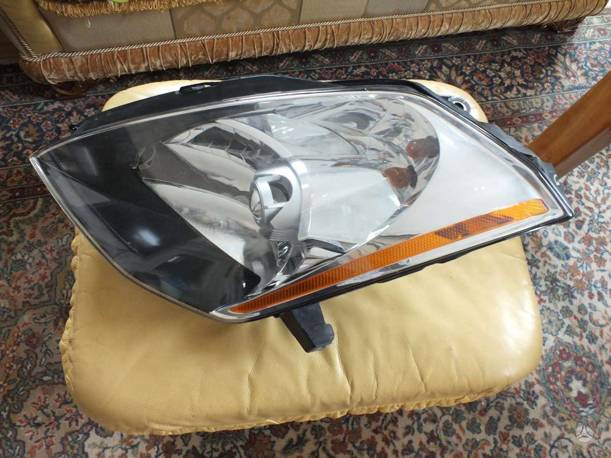 Nissan 350Z žibintai