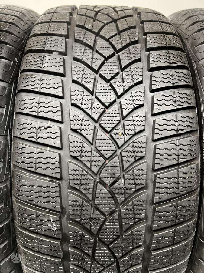 Goodyear UltraGrip Perfomance 85%, winter 265/40 R20