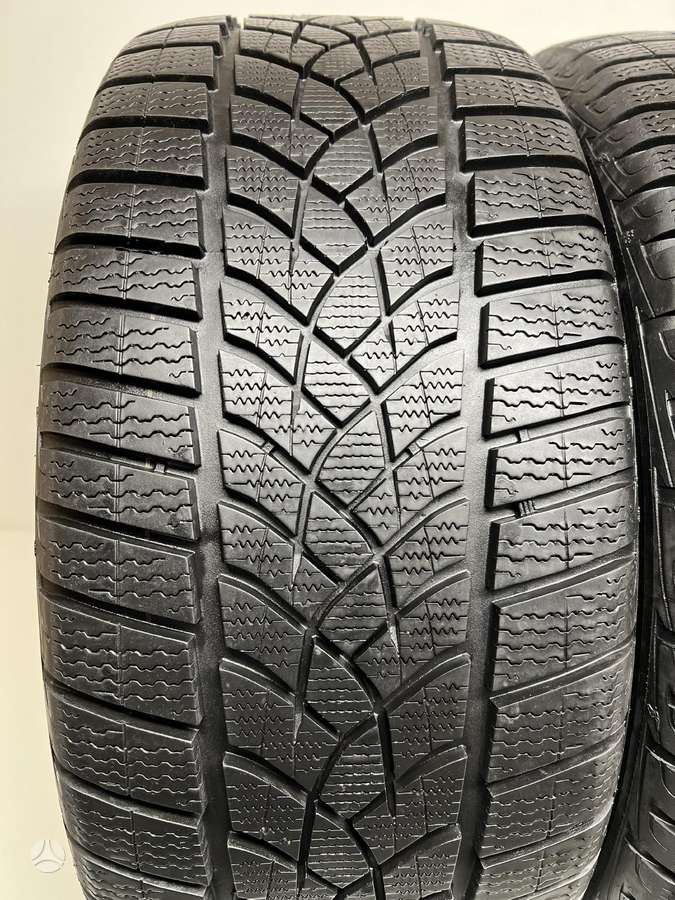 Goodyear UltraGrip Perfomance 85%, winter 265/40 R20