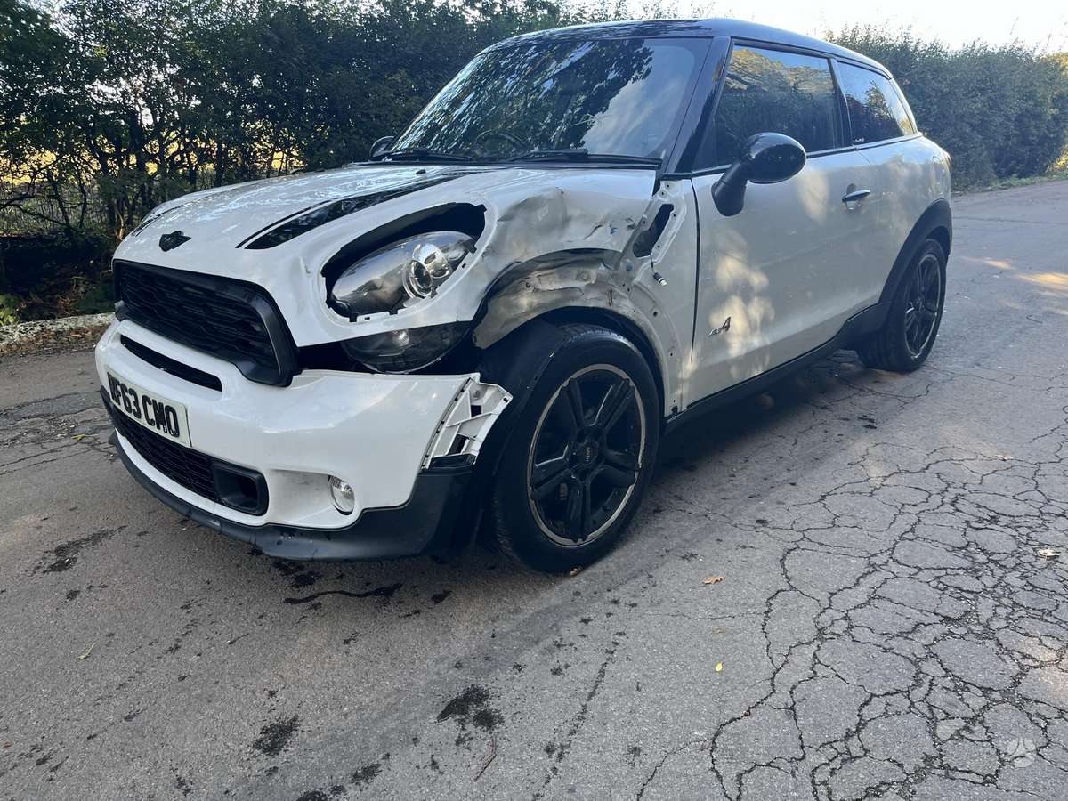 Mini Paceman rezerves daļās. Variklis n47c20a