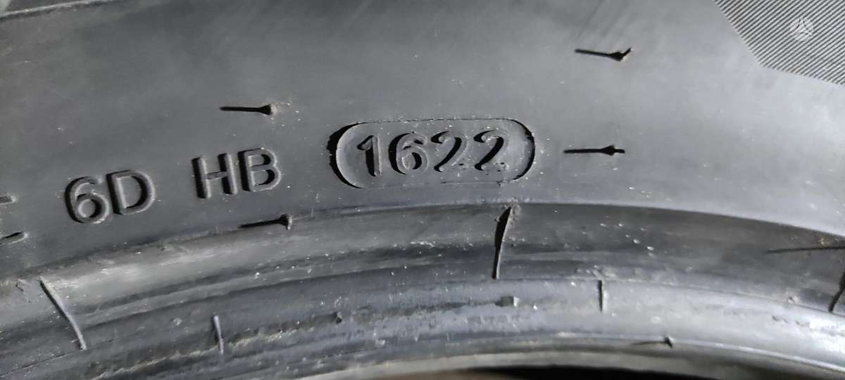 Hankook ICEPT EVO 3, winter 275/45 R20