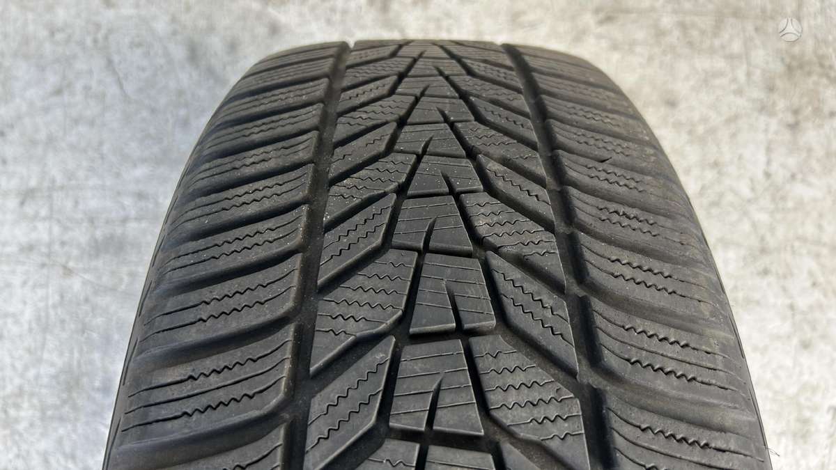 Hankook WINTER I CEPT EVO3, winter 235/50 R19