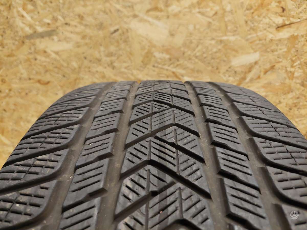 Pirelli SCORPION WINTER, winter 275/40 R21
