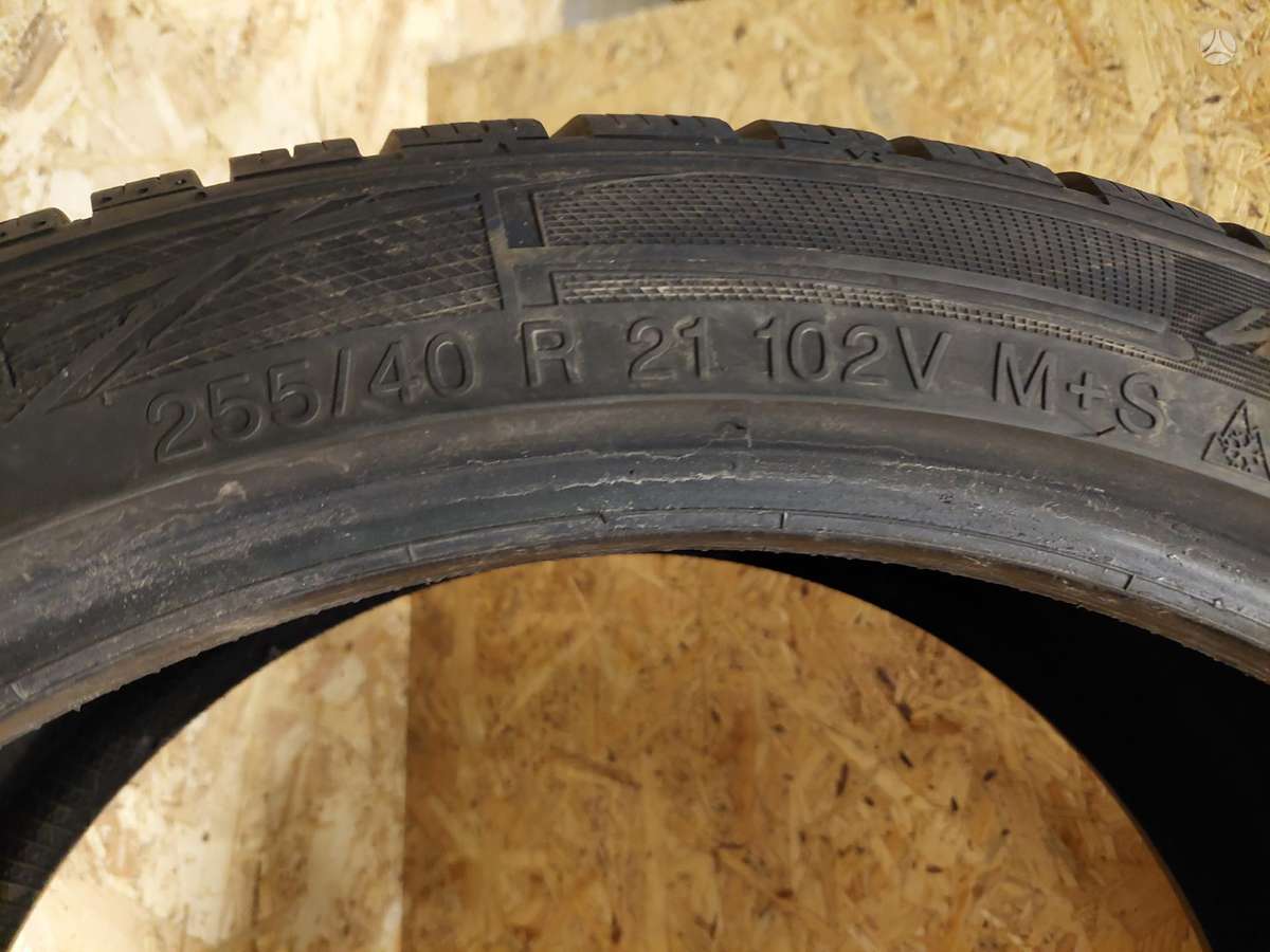 Vredestein WINRAC PRO, winter 255/40 R21