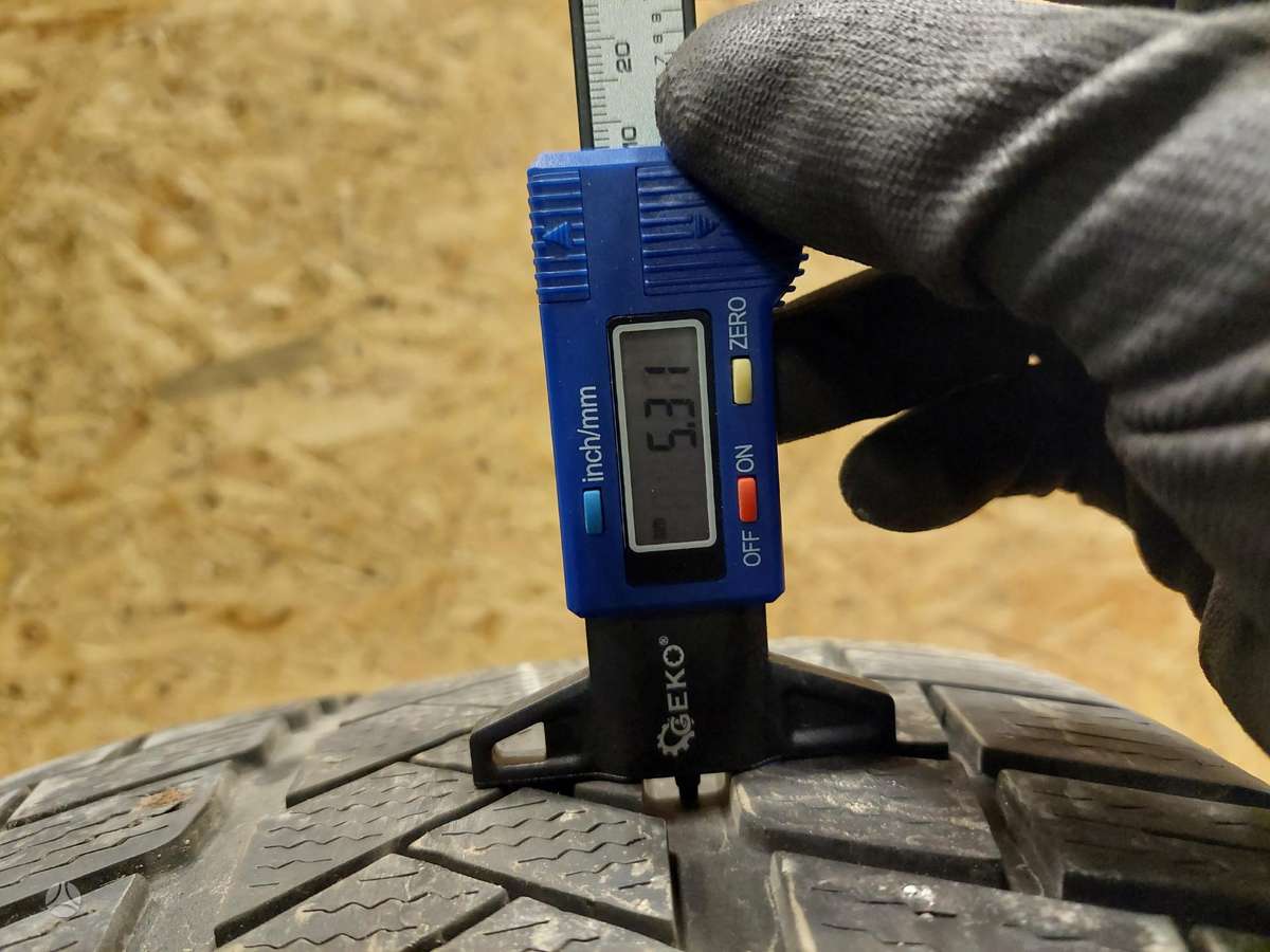 Vredestein WINRAC PRO, winter 255/40 R21