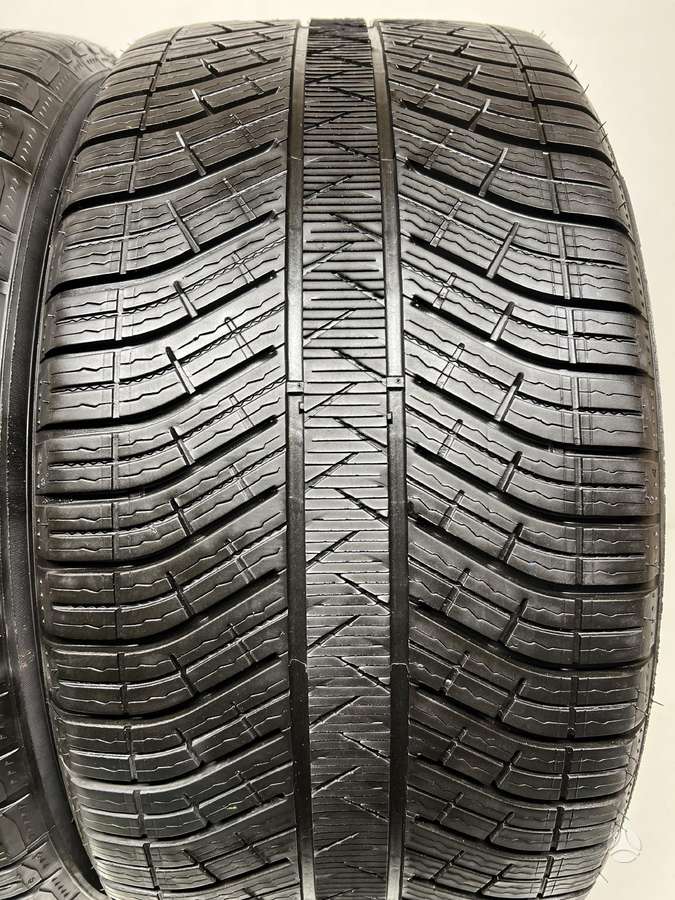 Michelin Pilot Alpin 5 SUV, winter 295/40 R20