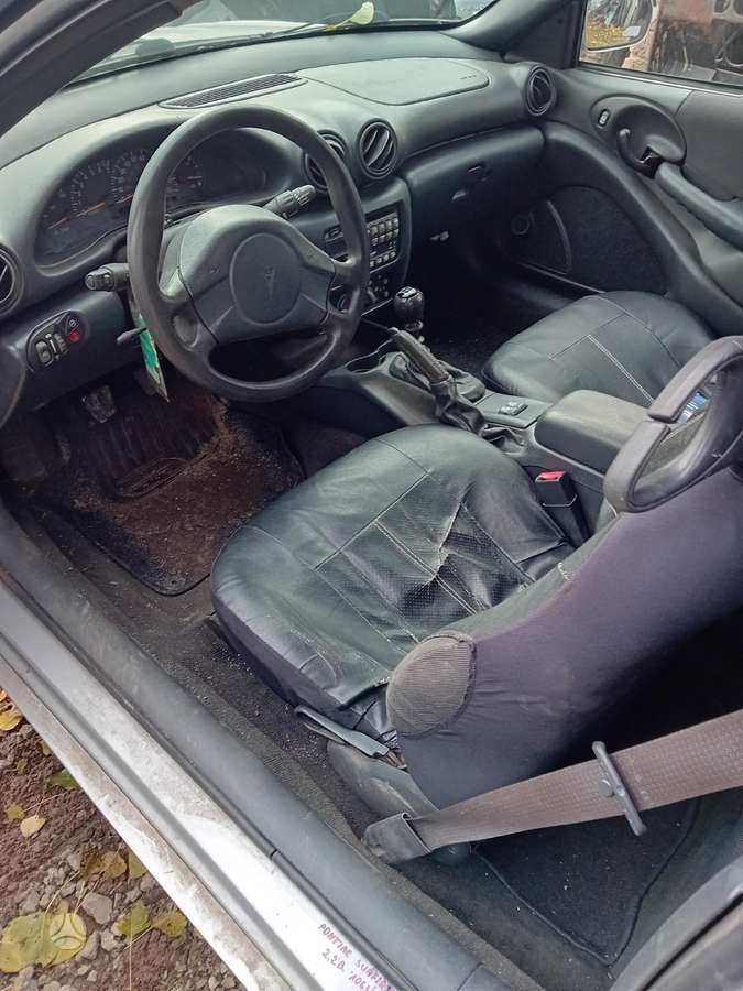 Pontiac Sunfire rezerves daļās