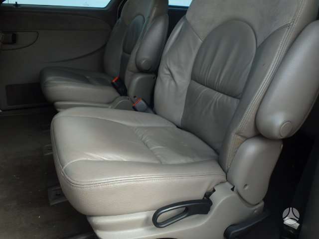 Chrysler Grand Voyager по частям