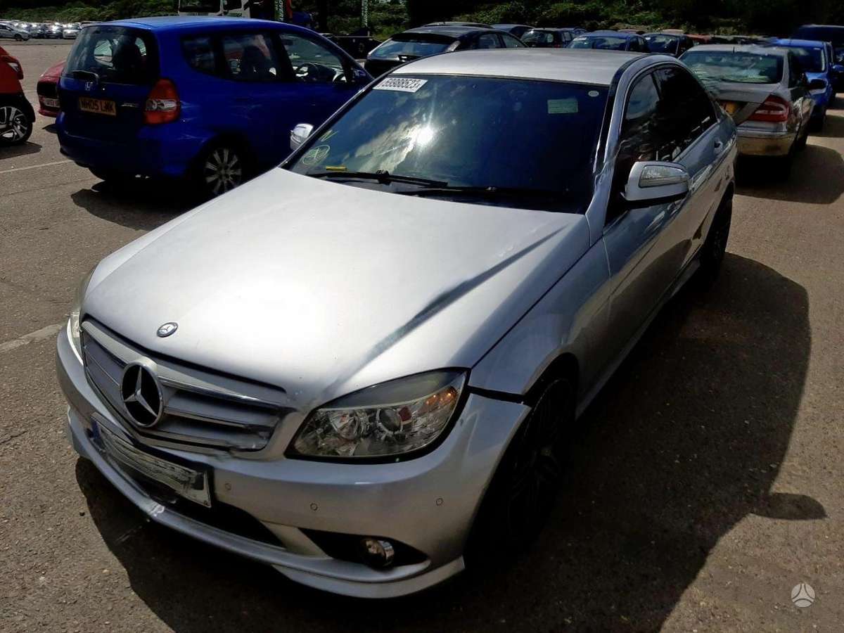 Mercedes-Benz C220, 646811 / C792