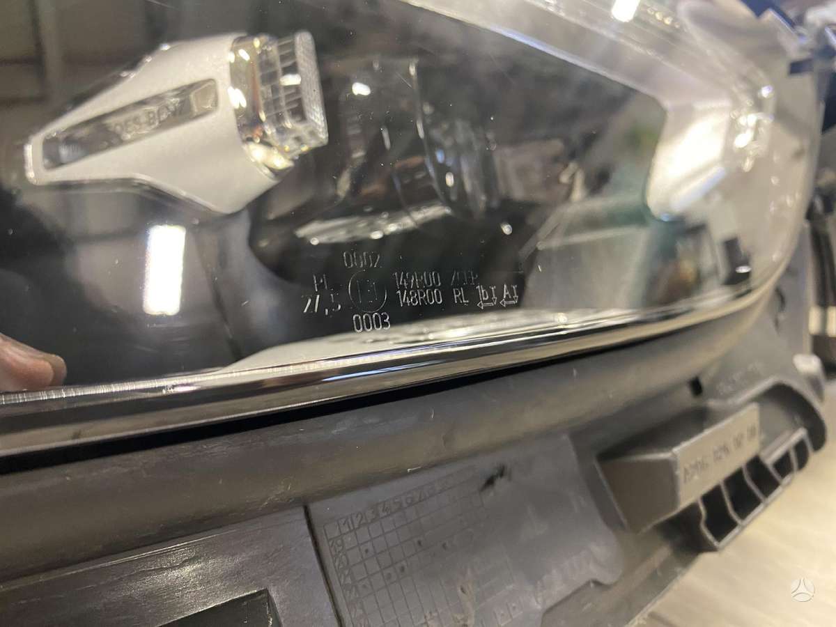 Mercedes-Benz C klasė lights