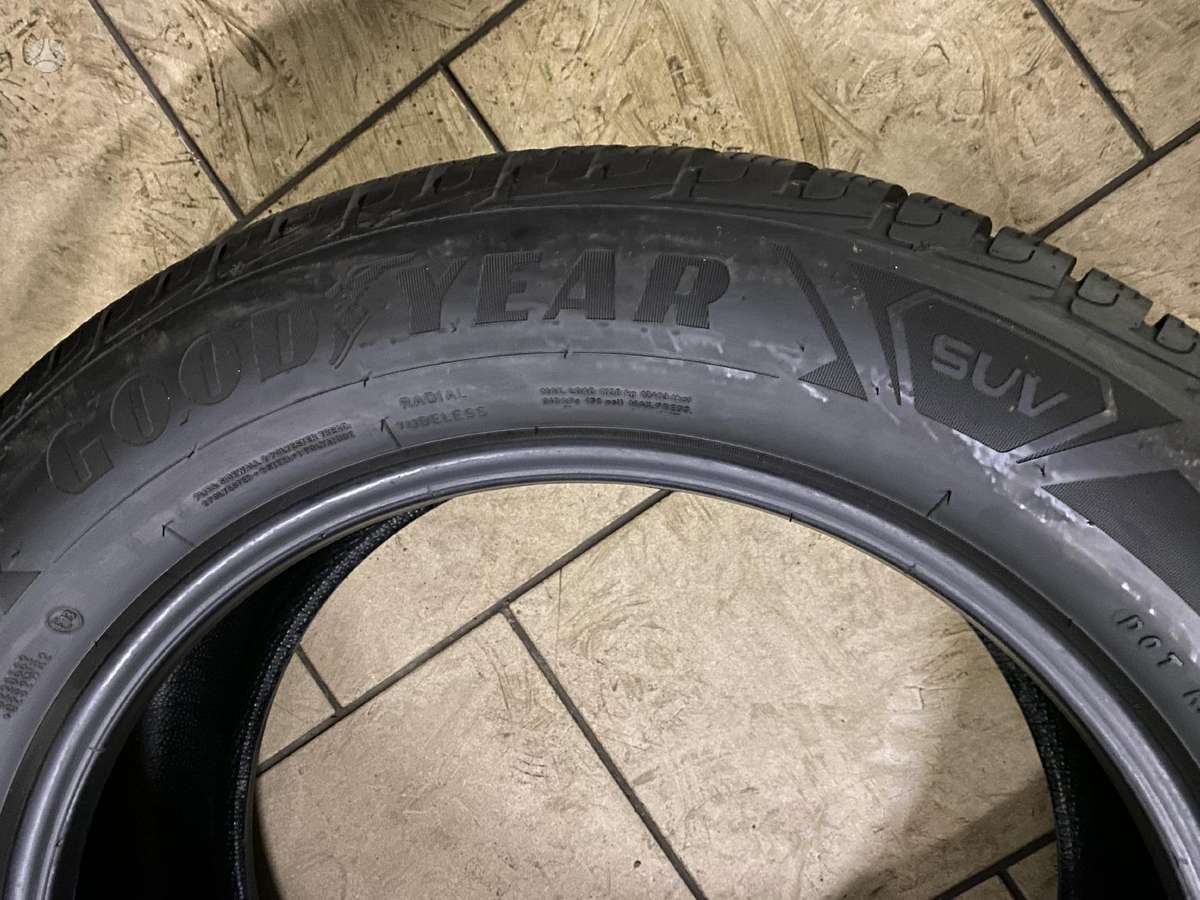 Goodyear Ultragrip performance, зимние 255/55 R19